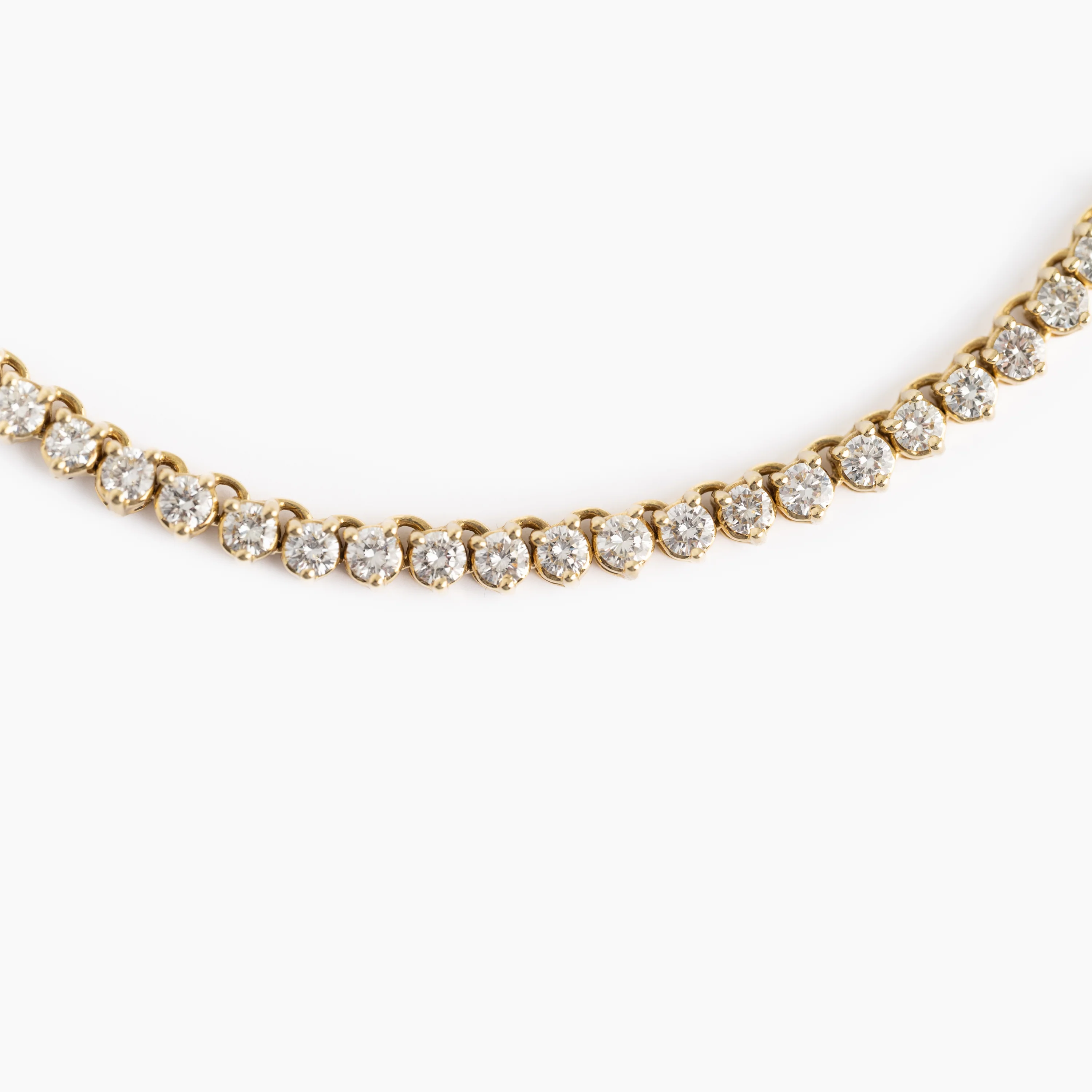 The 9.65 Carat 3 Prong Diamond Necklace - Image 3