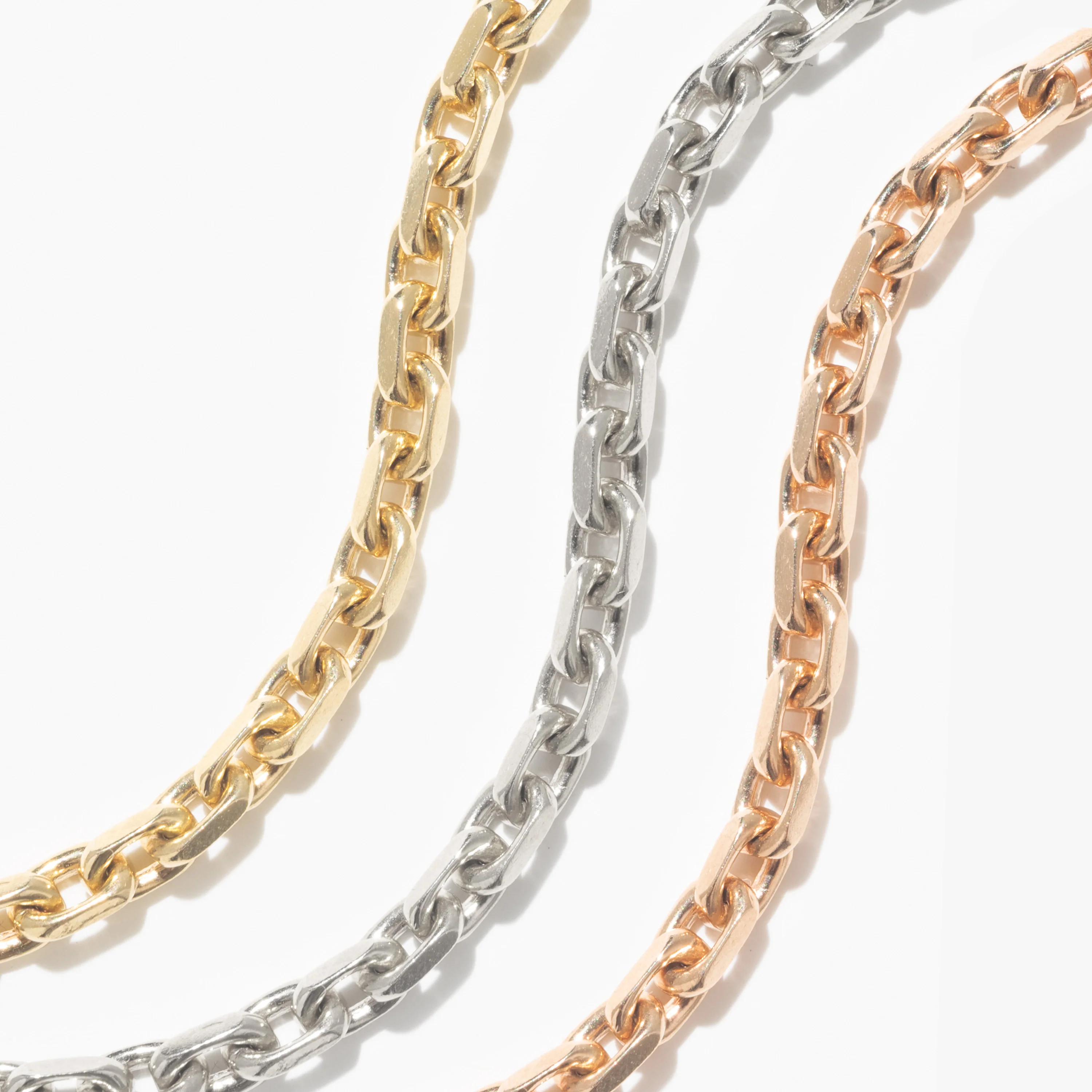 The Mini Square Chain Link Necklace - Image 4